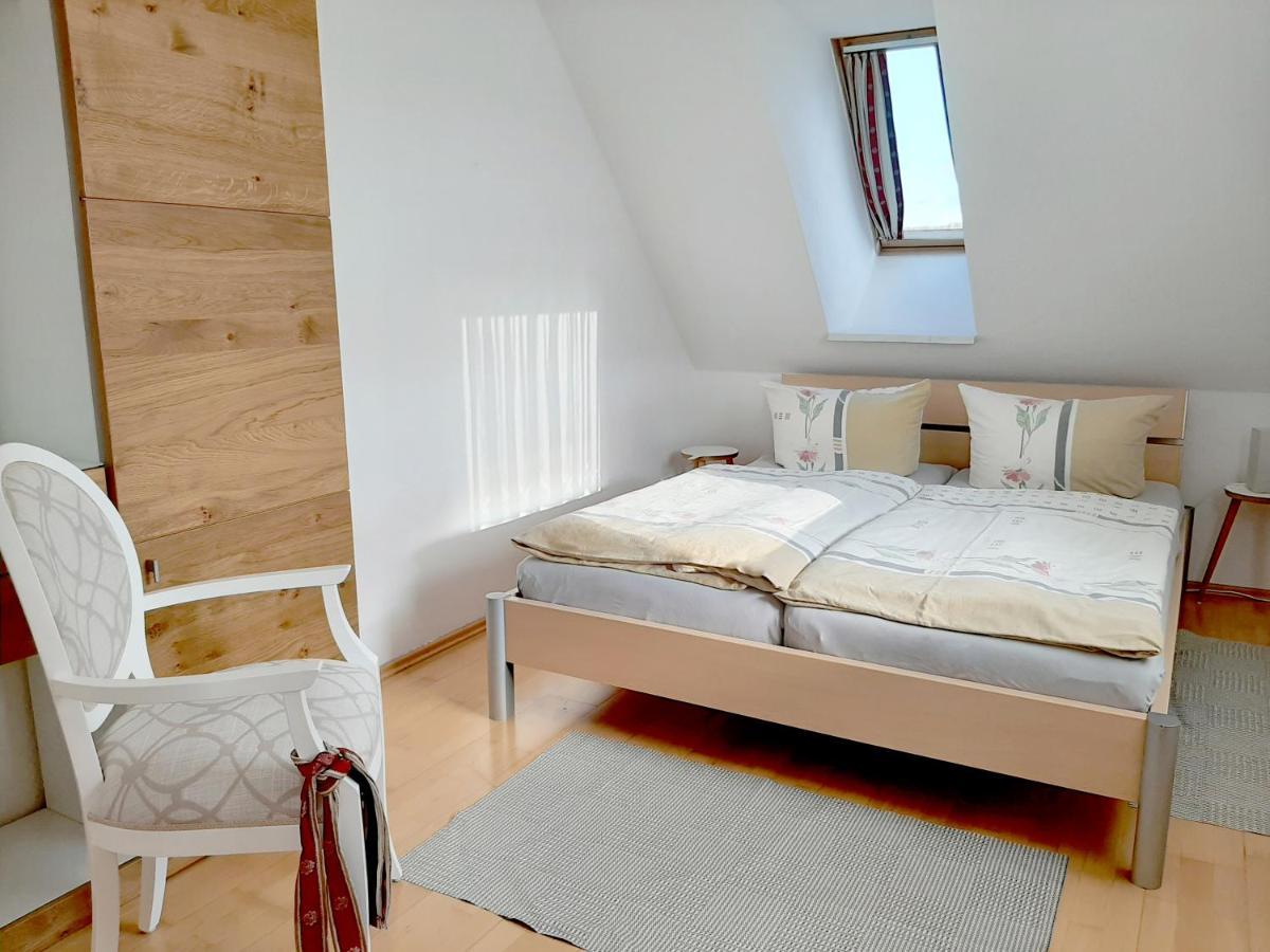 Atelier Gruenfink Ferienwohnung Clausnitz Esterno foto